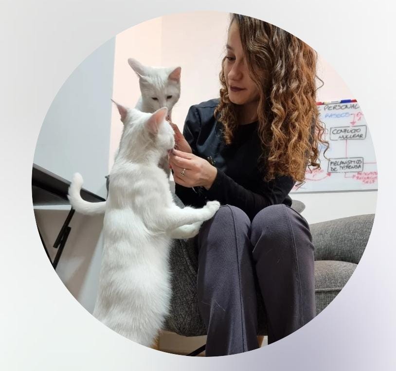 Constanza Farias, veterinaria